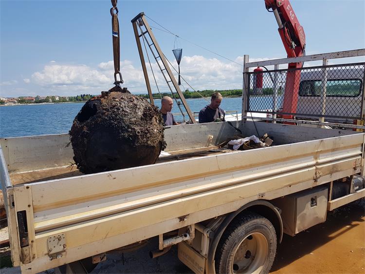 Slika /2019/mina1.jpg