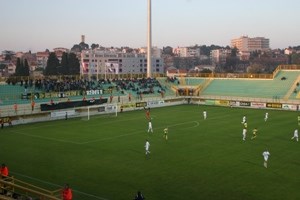 Slika PU_I/vijesti/2014/stadion.JPG